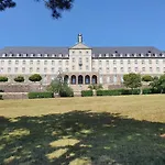 Kardinal Schulte Haus 3*