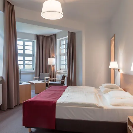 Hotel Kardinal Schulte Haus