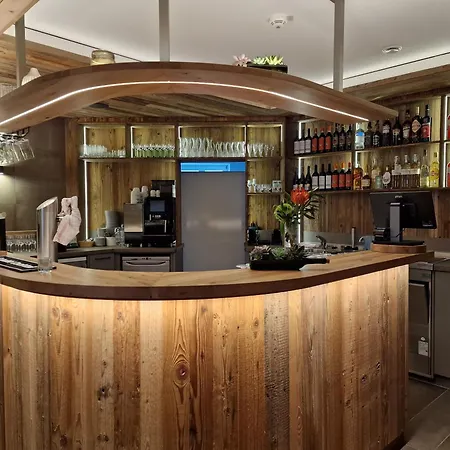 Hotel Kardinal Schulte Haus