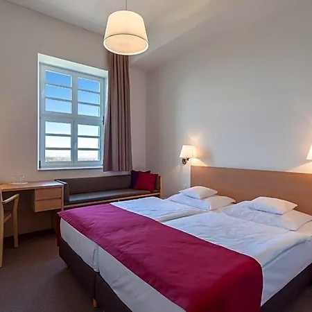 Kardinal Schulte Haus 3* ברגיש גלאדבך