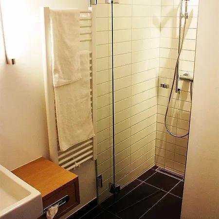 מלון Kardinal Schulte Haus