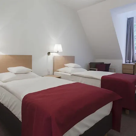 Hotel Kardinal Schulte Haus 3*