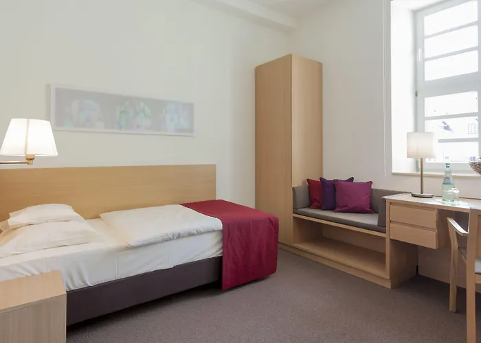 Kardinal Schulte Haus 3* Bergisch Gladbach