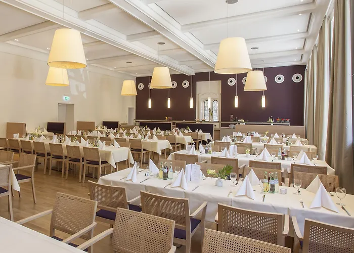 Hotel Kardinal Schulte Haus 3*