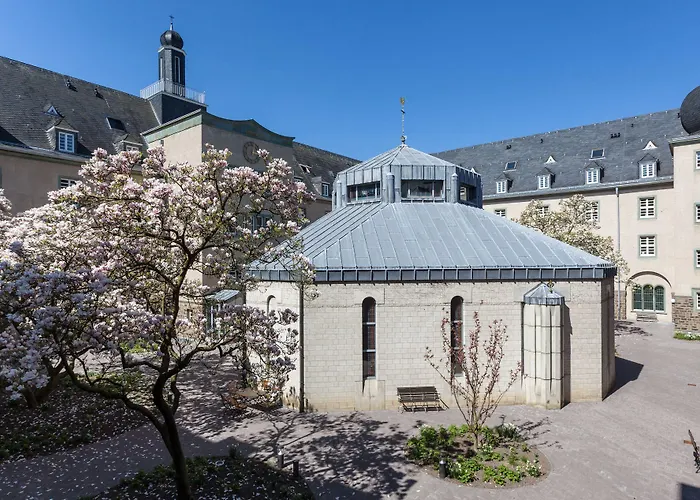 Kardinal Schulte Haus Hotel 3*